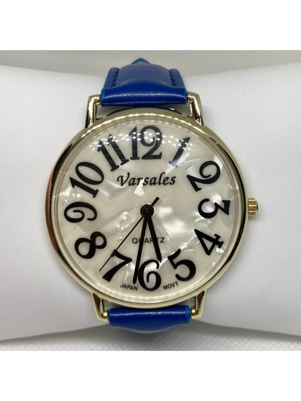 Varsales vintage women’s watch gold tone 44mm quartz analog mop dial running